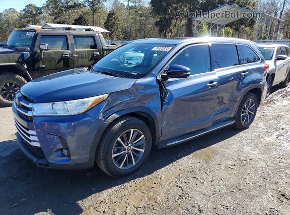 5TDKZRFH7JS260197 2018 TOYOTA HIGHLANDER Blue Front left