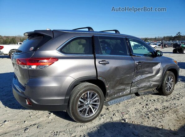5TDKZRFH9KS343938 2019 TOYOTA HIGHLANDER Серый Задняя правая четверть