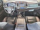 2019 Toyota Highlander Se White vin: 5TDKZRFH9KS568344