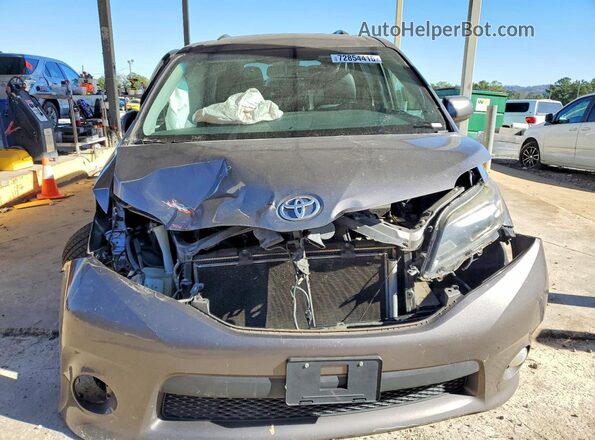 5TDXK3DC7GS763820 2016 TOYOTA SIENNA Серый Вид спереди