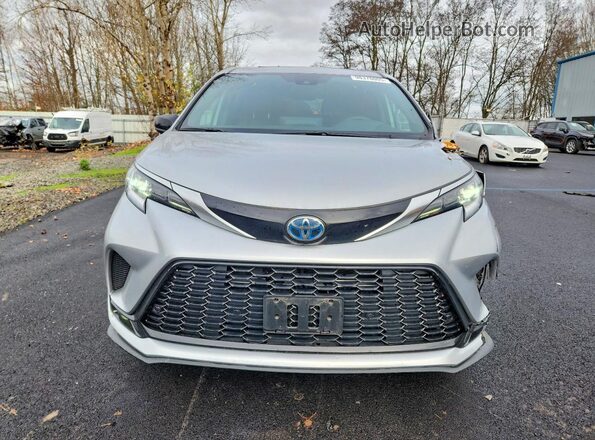 5TDXRKEC0PS170434 2023 TOYOTA SIENNA Silver წინა ხედი