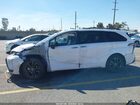2026 Toyota Sienna Xse Белый vin: 5TDXRKEC9TS297239