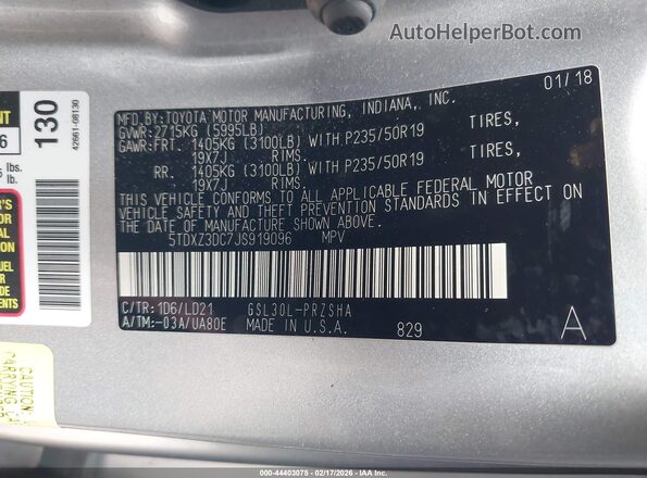5TDXZ3DC7JS919096 2018 TOYOTA SIENNA Silver Widok komory silnika
