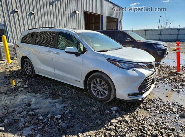 5TDYRKEC8MS056004 2021 TOYOTA SIENNA White Front right