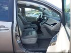 2017 Toyota Sienna Xle 8 Passenger Champagne vin: 5TDYZ3DC3HS889836