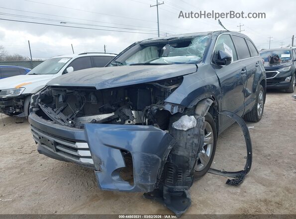 5TDYZRFH6JS243921 2018 TOYOTA LIMITED Синий Вид спереди