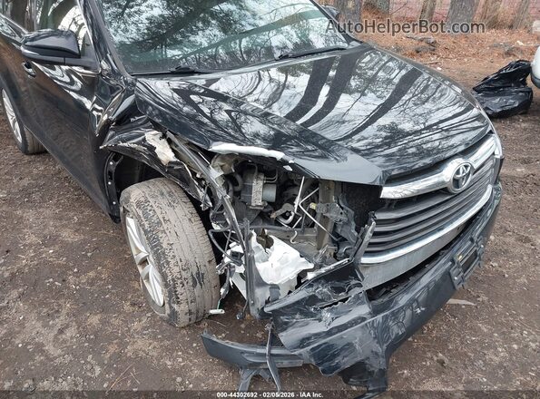 5TDZARFH6GS020122 2016 TOYOTA LE Черный Вид спереди
