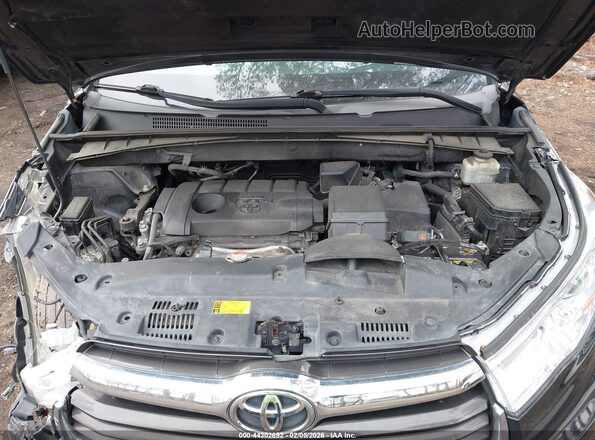 5TDZARFH6GS020122 2016 TOYOTA LE Черный Вид сзади