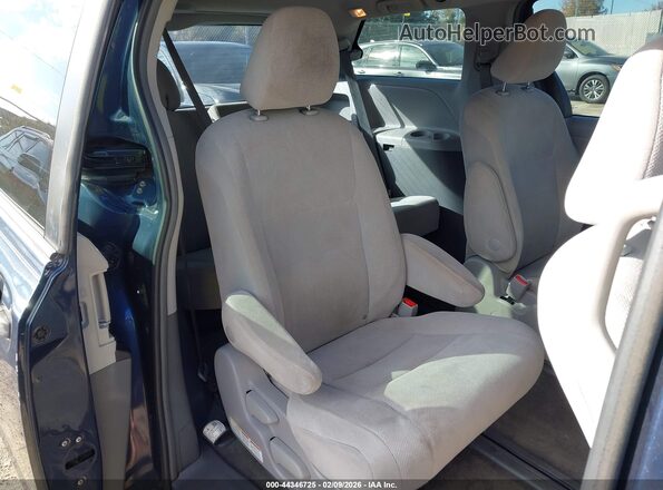 5TDZZ3DC3JS911859 2018 TOYOTA SIENNA Blue VIN კოდის სტიკერის ხედი
