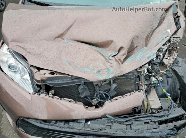 5TDZZ3DCXJS954160 2018 TOYOTA SIENNA Коричневый Вид подкапотного пространства