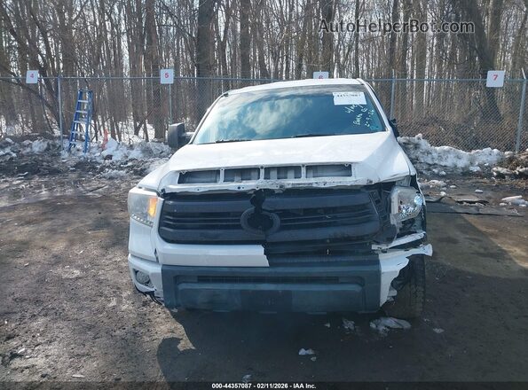 5TFCY5F1XGX020339 2016 TOYOTA TUNDRA Белый Вид щитка приборов