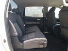 2018 Toyota Tundra Crewmax Sr5 Белый vin: 5TFDW5F14JX773723