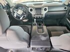 2017 Toyota Tundra Crewmax Sr5 Белый vin: 5TFDW5F16HX607777