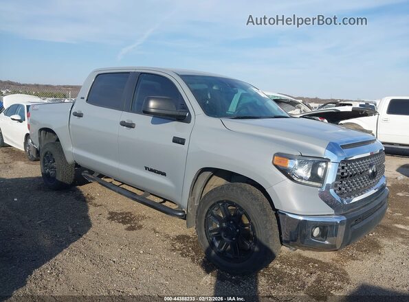 5TFEY5F11MX299989 2021 TOYOTA TUNDRA Серый Передняя правая четверть