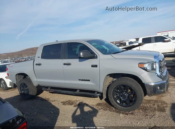 5TFEY5F11MX299989 2021 TOYOTA TUNDRA Серый Вид задней части салона