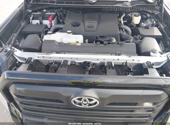 5TFKB5DB2TX359387 2026 TOYOTA TUNDRA Silver Вид ззаду