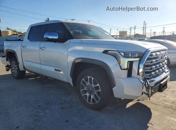 5TFMA5DB4TX339606 2026 TOYOTA TUNDRA Белый Передняя правая четверть