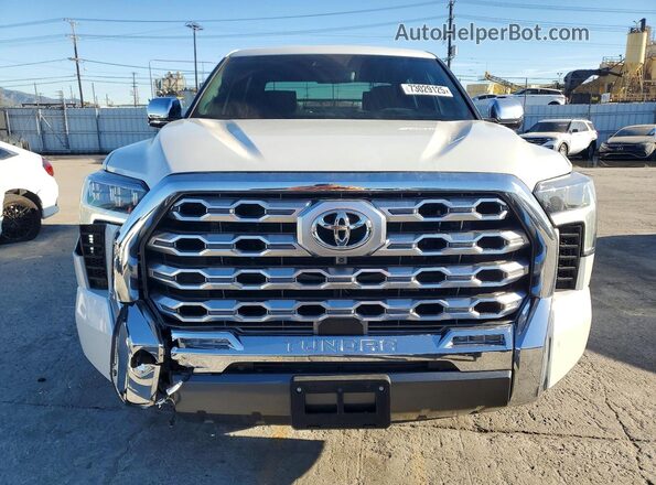 5TFMA5DB4TX339606 2026 TOYOTA TUNDRA Белый Вид спереди