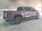 2025 Toyota Tundra Crewmax Platinum Серый vin: 5TFNA5DB1SX271669
