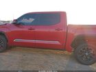 2025 Toyota Tundra Hybrid Platinum Hybrid Crewmax 5.5' Bed Красный vin: 5TFNC5DB7SX102749