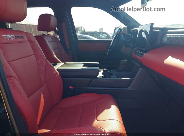 5TFPC5DB3RX062169 2024 TOYOTA TUNDRA HYBRID Черный Вид салона спереди