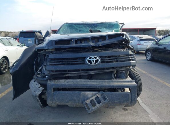 5TFRM5F10HX112650 2017 TOYOTA TUNDRA Черный Вид задней части салона