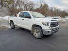 2019 Toyota Tundra Double Cab Sr Белый vin: 5TFRM5F15KX137969