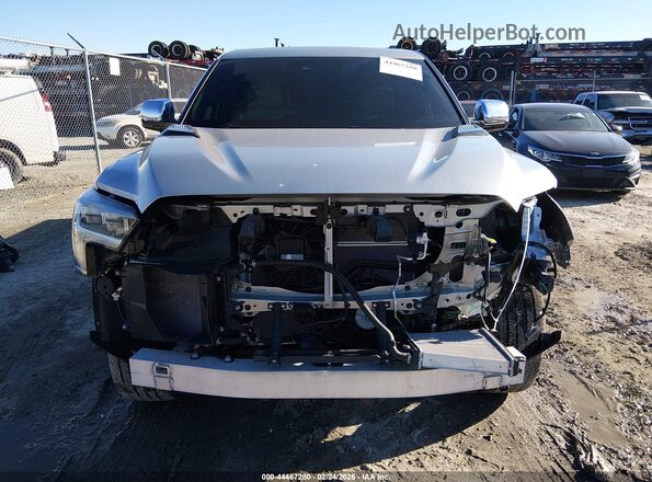 5TFVC5DBXRX063228 2024 TOYOTA TUNDRA HYBRID Silver Vista interior trasera