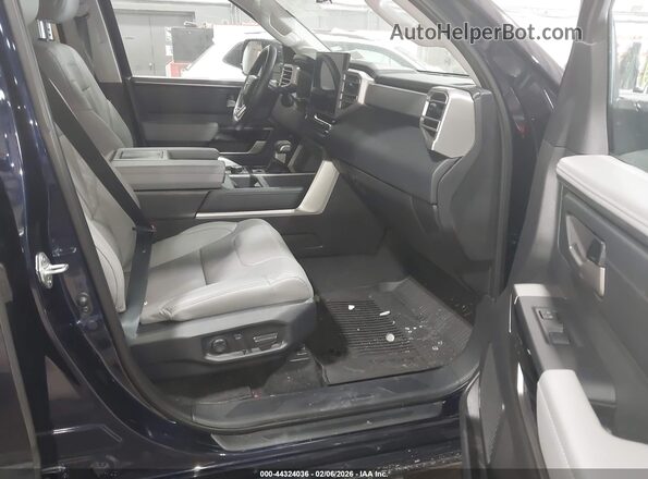 5TFWA5DB6RX200658 2024 TOYOTA LIMITED Синий Вид салона спереди