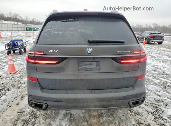 5UX23EM00S9Z20182 2025 BMW X7 Gray Вид ззаду