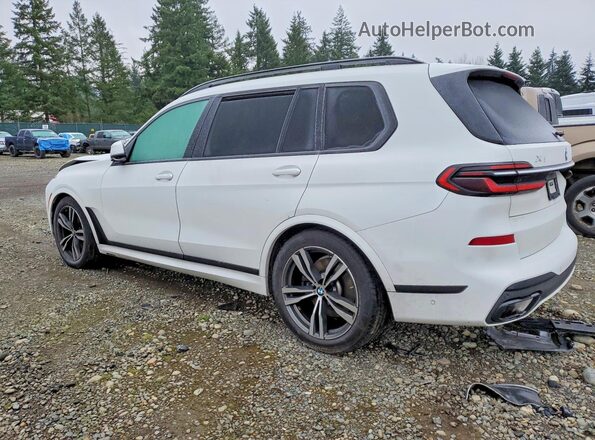 5UX23EM01P9P81669 2023 BMW X7 White Trasero izquierdo