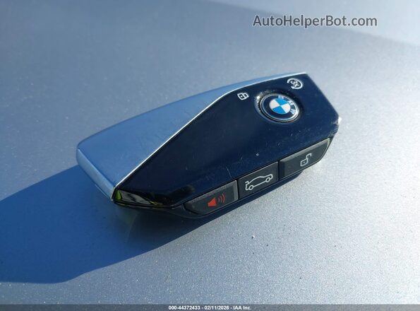5UX23EM01R9V78400 2024 BMW X7 Black Widok deski rozdzielczej