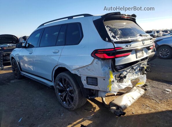5UX23EM01S9Y89766 2025 BMW X7 White Tył lewy