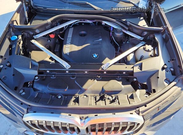 5UX23EM02R9V84254 2024 BMW X7 Черный Вид задней части салона