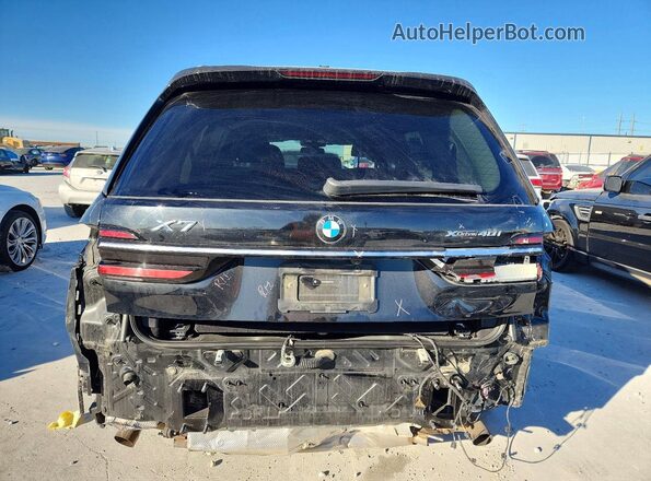 5UX23EM02R9V84254 2024 BMW X7 Черный Вид сзади