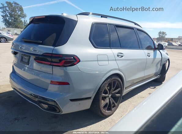 5UX23EM05S9X64950 2025 BMW X7 Gray Задня права чверть