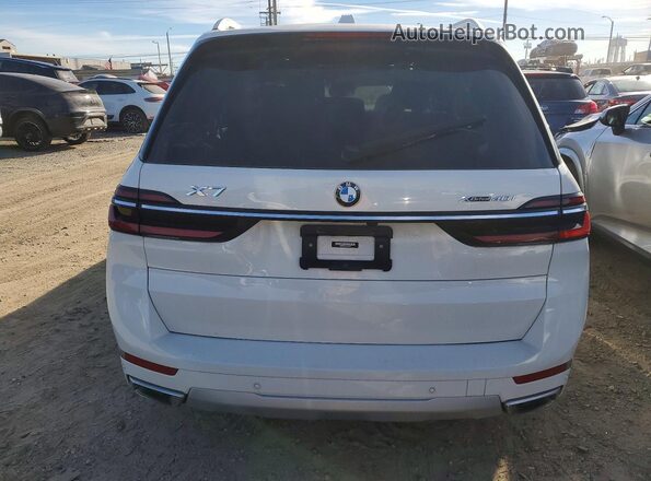 5UX23EM06P9R07377 2023 BMW X7 White Հետևի տեսք