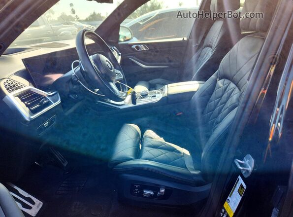 5UX23EM06P9R57826 2023 BMW X7 Black Вид салону спереду