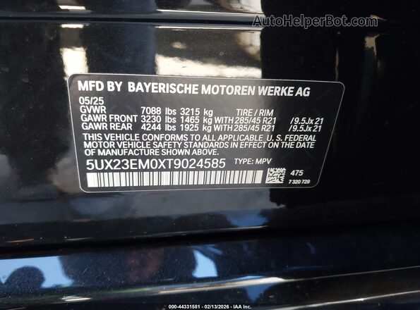 5UX23EM0XT9024585 2026 BMW X7 Черный Вид подкапотного пространства
