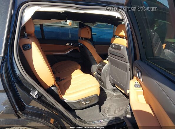5UX23EM0XT9024585 2026 BMW X7 Черный Вид наклейки с VIN-кодом