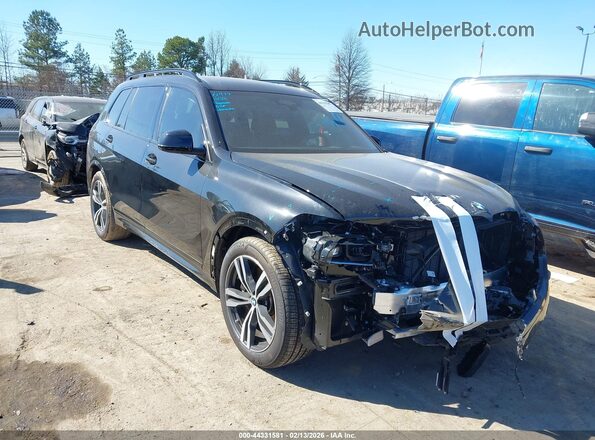 5UX23EM0XT9024585 2026 BMW X7 Черный Передняя правая четверть