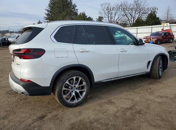5UX23EU03T9107212 2026 BMW X5 Белый Задняя правая четверть