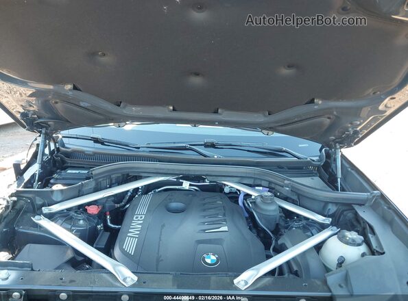 5UX23EU08S9Z66293 2025 BMW X5 Серый Вид сзади