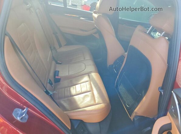 5UX2V1C06M9G94367 2021 BMW X4 Red Սալոնի հետևի տեսք