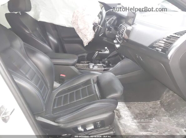 5UX2V5C01LLE69265 2020 BMW X4 White Widok wnętrza z przodu