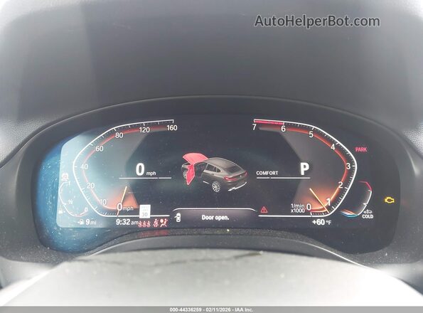 5UX33DT00P9N59995 2023 BMW X4 Черный Вид задних сидений
