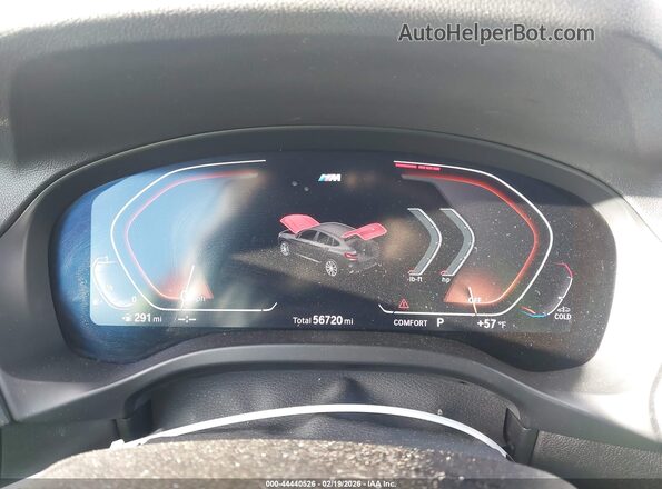 5UX33DT01N9M07091 2022 BMW X4 Gray Widok tylnych siedzeń