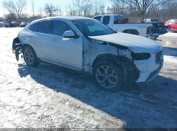 5UX33DT08N9K86186 2022 BMW X4 Белый Передняя правая четверть
