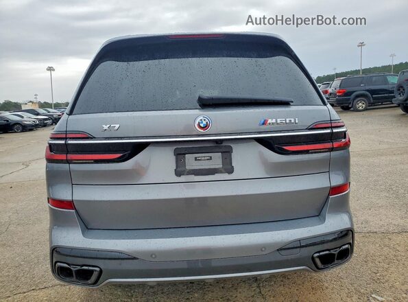 5UX33EM02P9R04545 2023 BMW X7 Charcoal Widok z tyłu