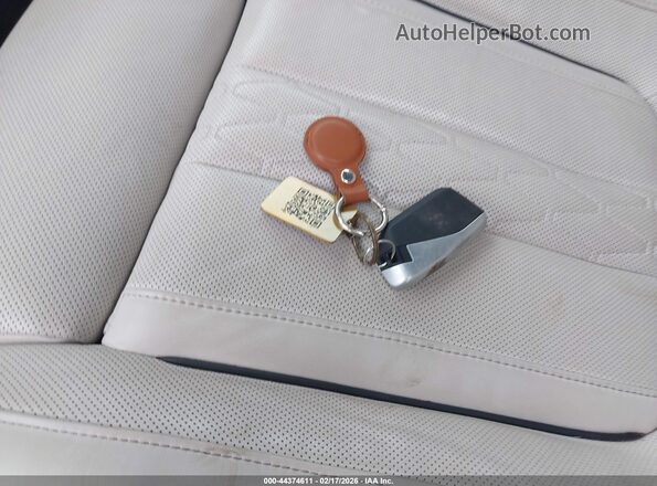 5UX33EX06S9X72426 2025 BMW X6 Серый Вид панели приборов